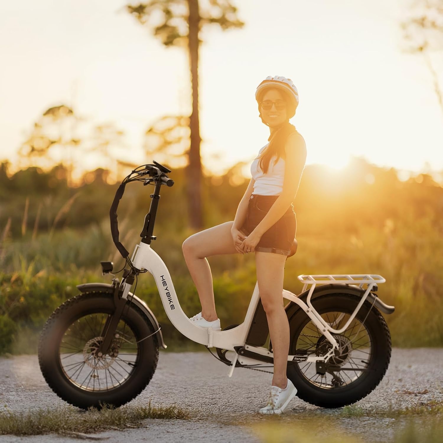 Heybike Ranger 2.0 Folding Electric Bike for Adults, 1400W Peak Motor Ebike(Snow White)